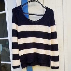 NWT Francesa's Knit Top